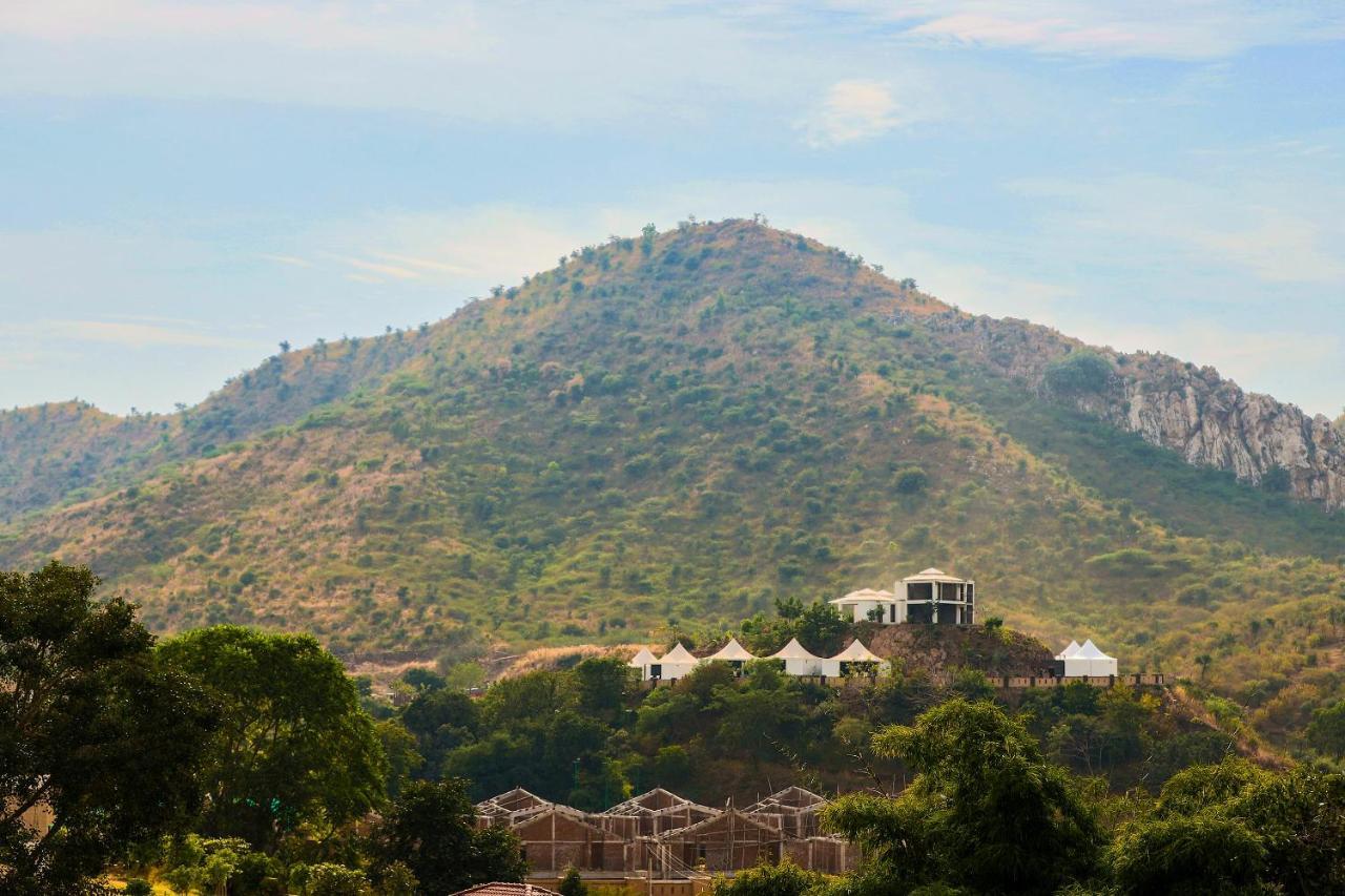 Oyo 24395 Hills Retreat Hotel 3*