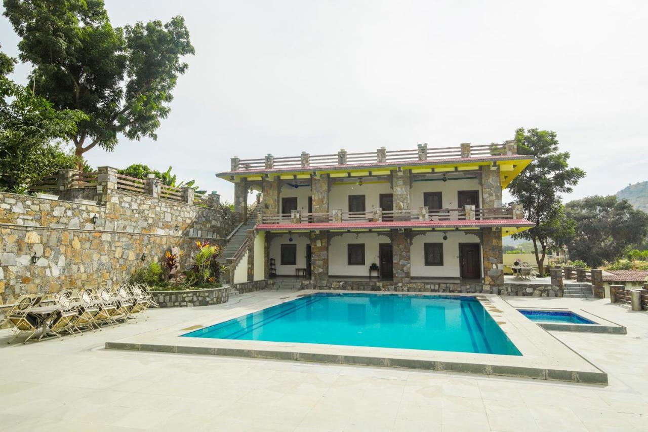 Oyo 24395 Hills Retreat Udaipur