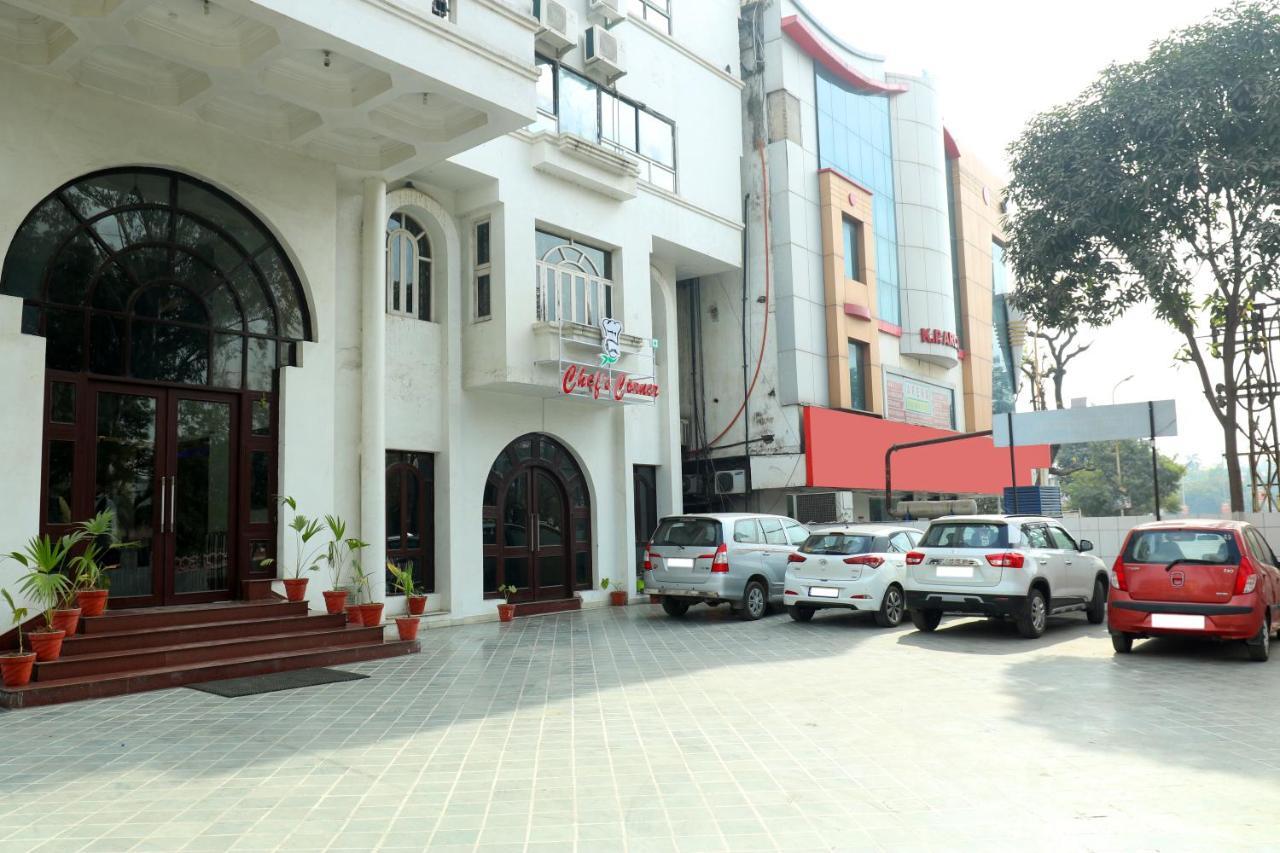 Darshan Palace 3*