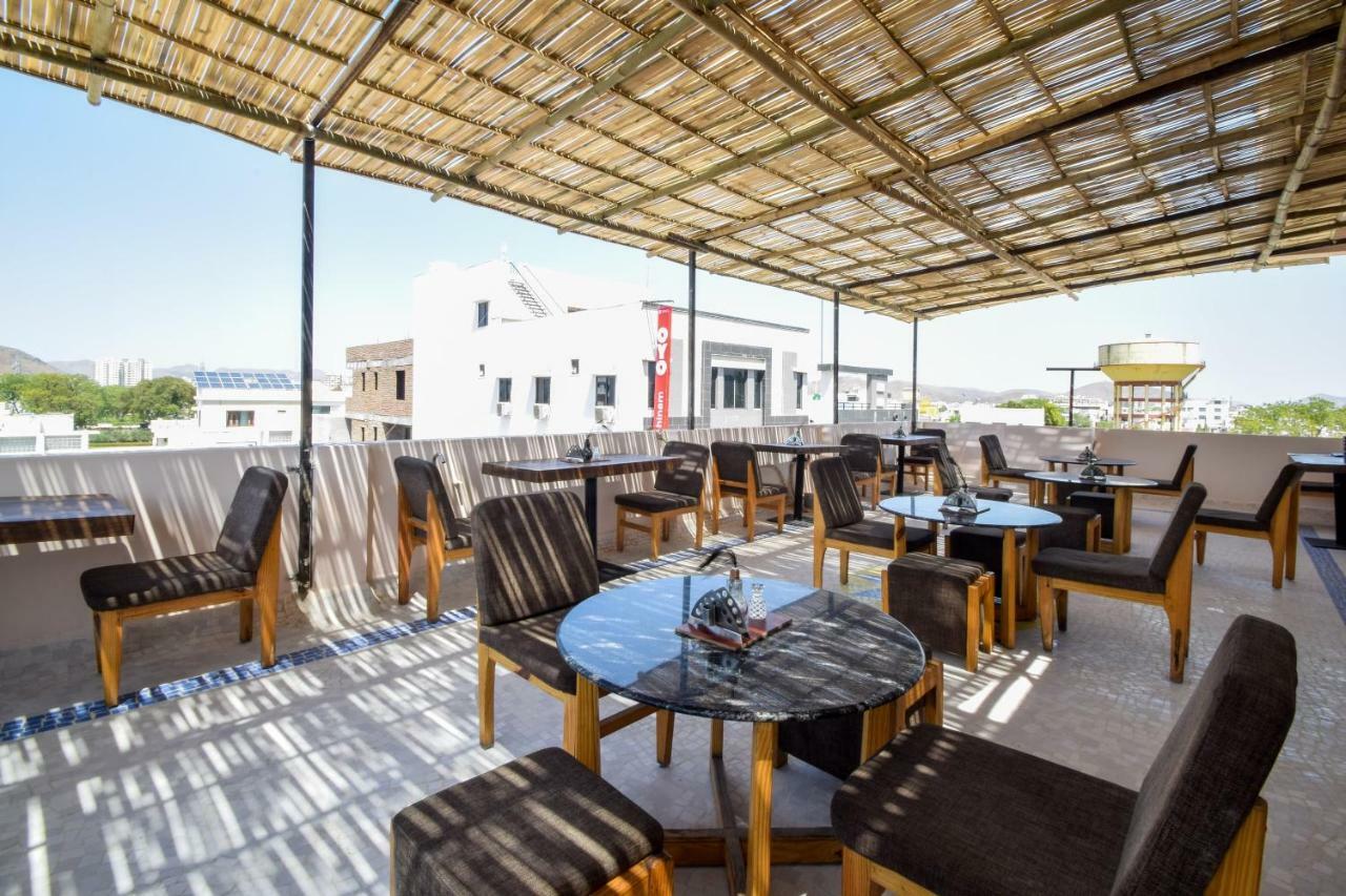 Oyo 35734 F Cube Hotel Udaipur