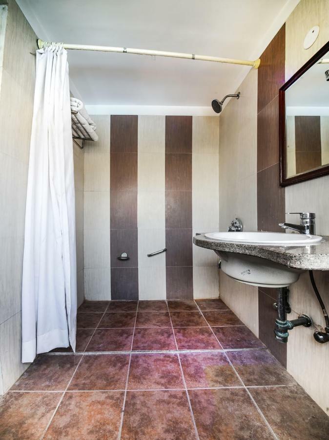 Oyo 1681 Devansh 3* Udaipur