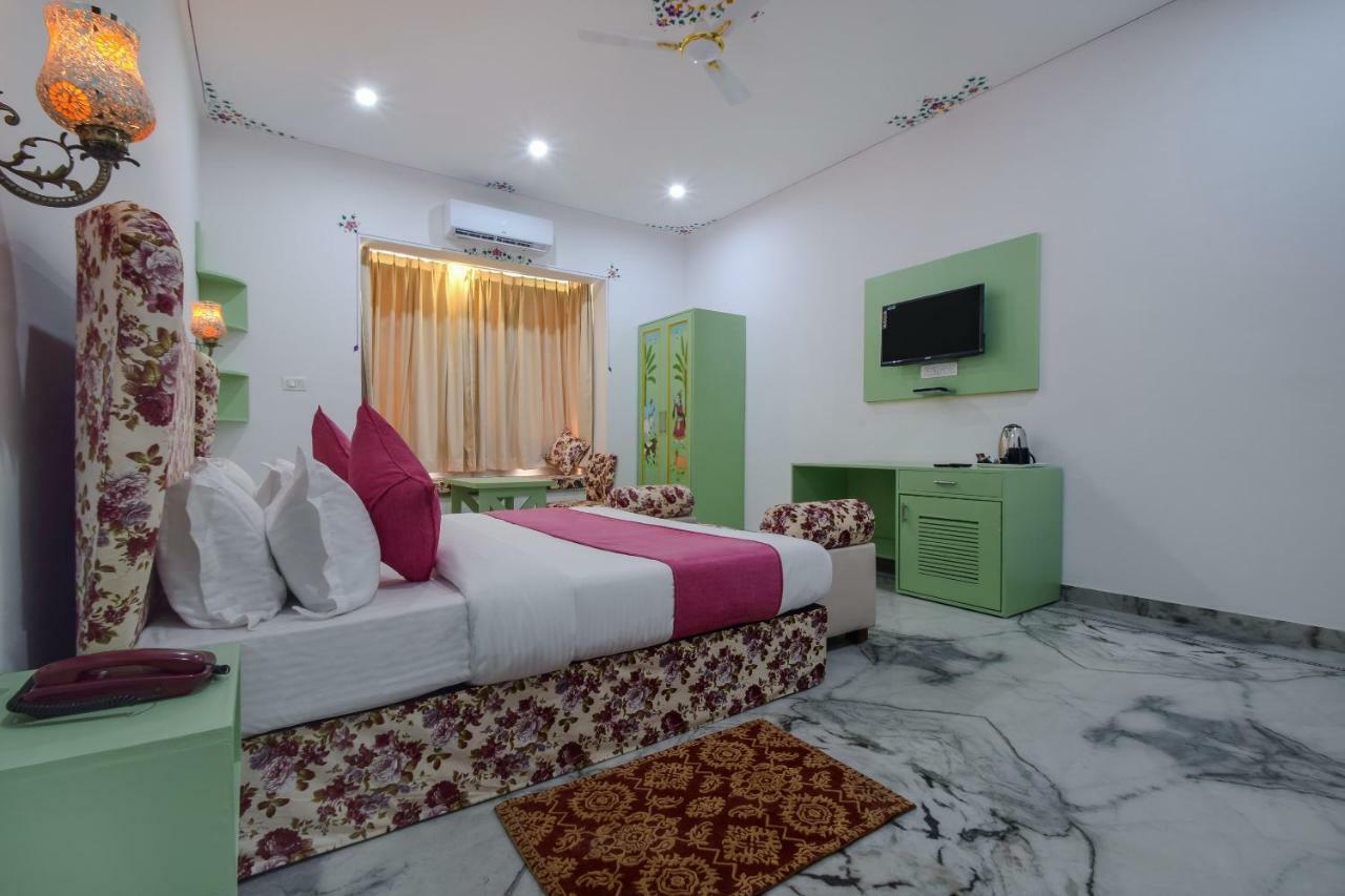Hotel Oyo 19642 Shiv Udaipur