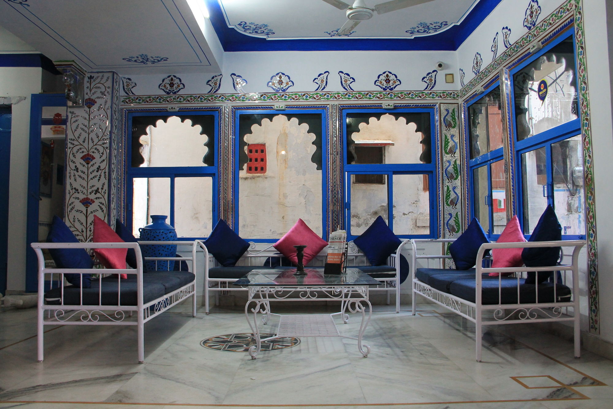 Udai Niwas On Pichola 3* Udaipur