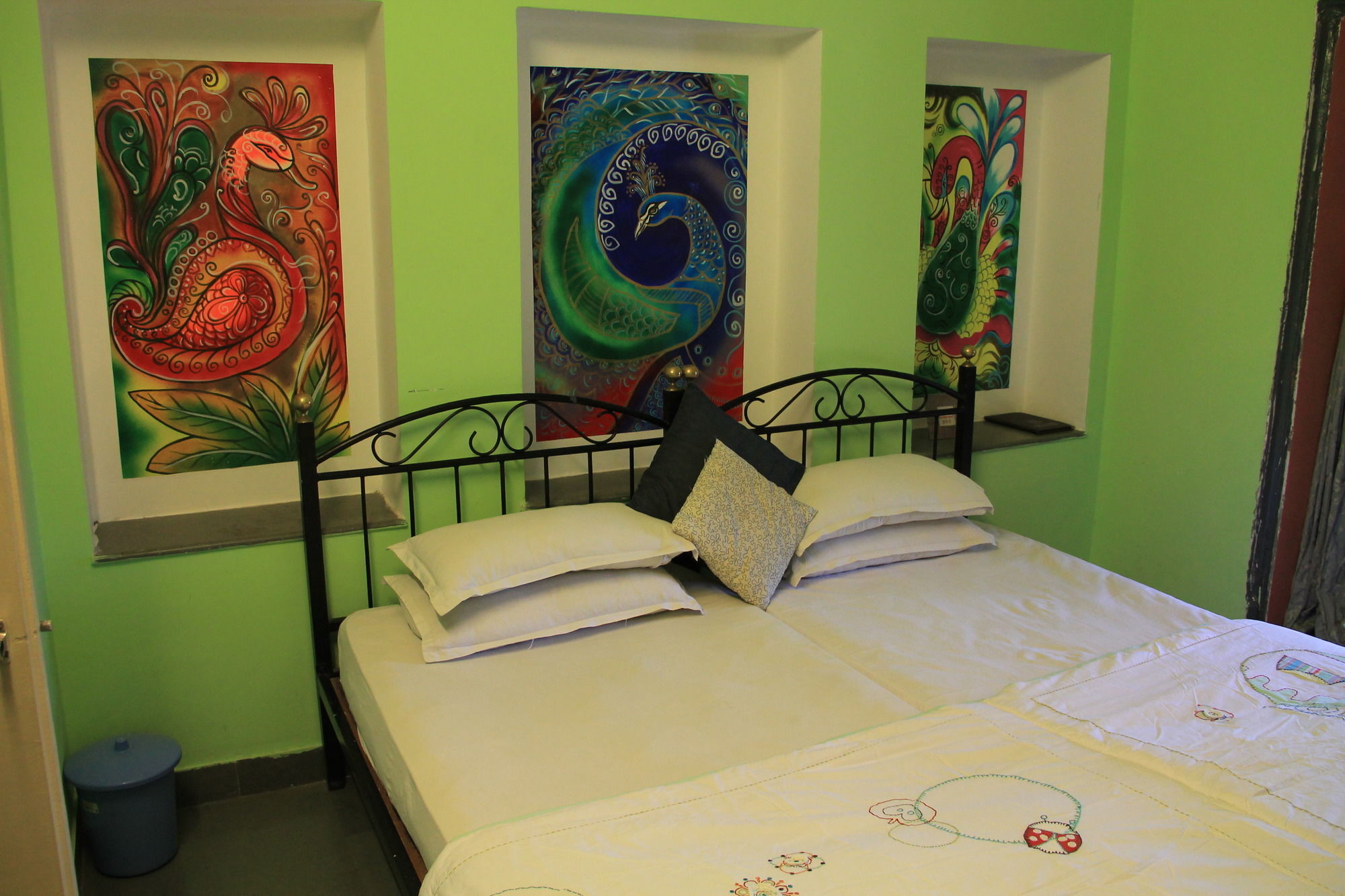 Hotel Udai Niwas On Pichola 3*