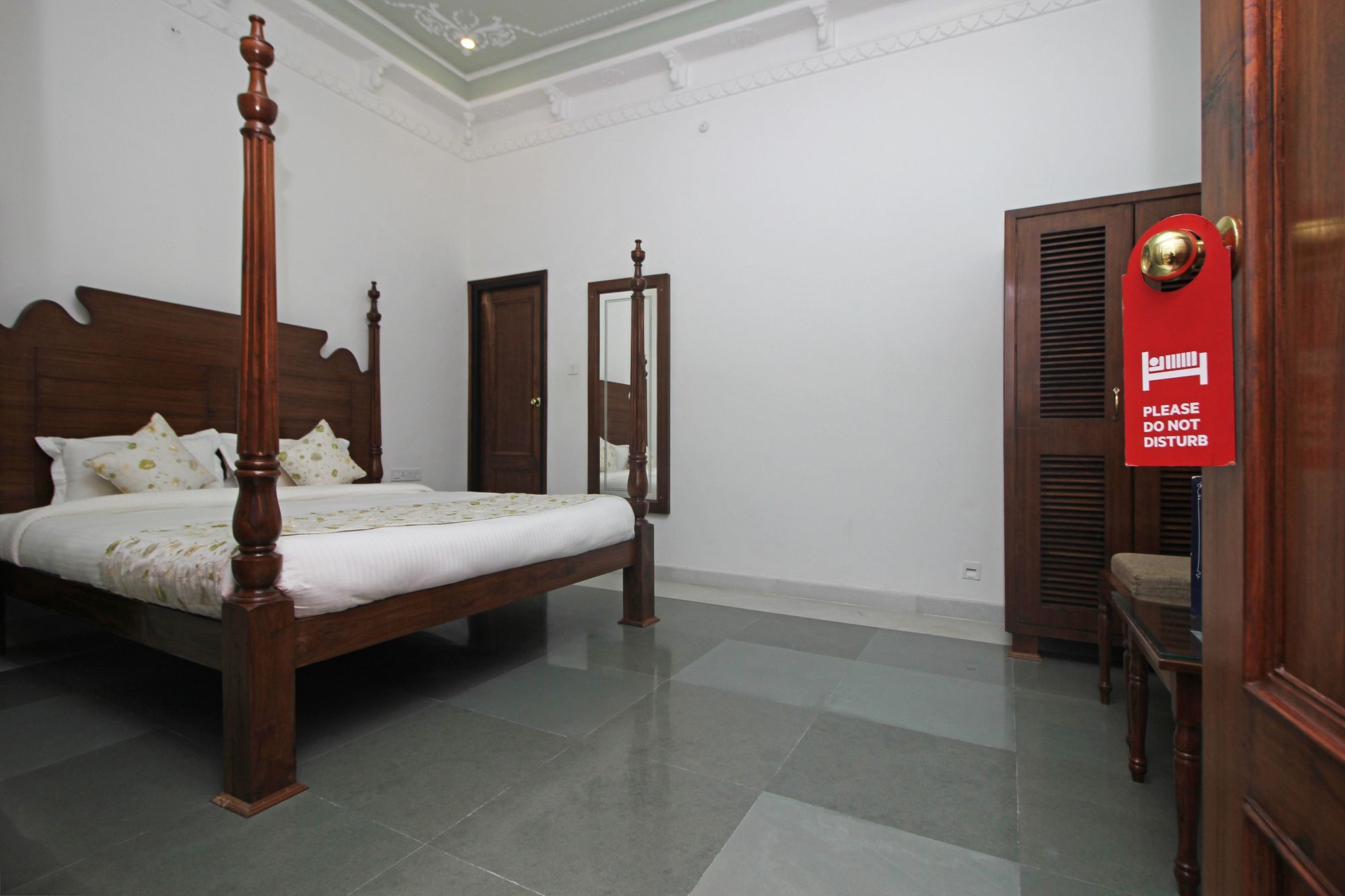 Hotel Oyo 9403 Boutique Near Udaivilas Udaipur
