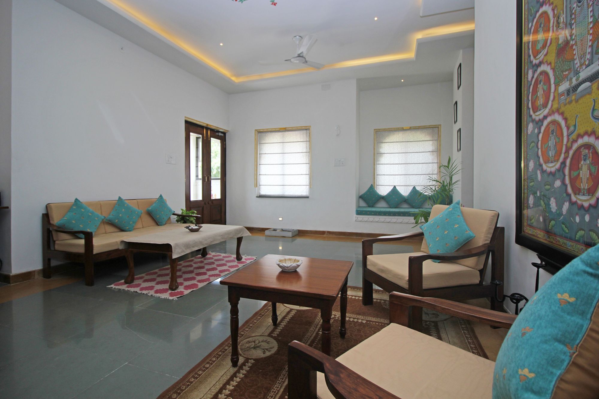 Oyo 9403 Boutique Near Udaivilas 3*
