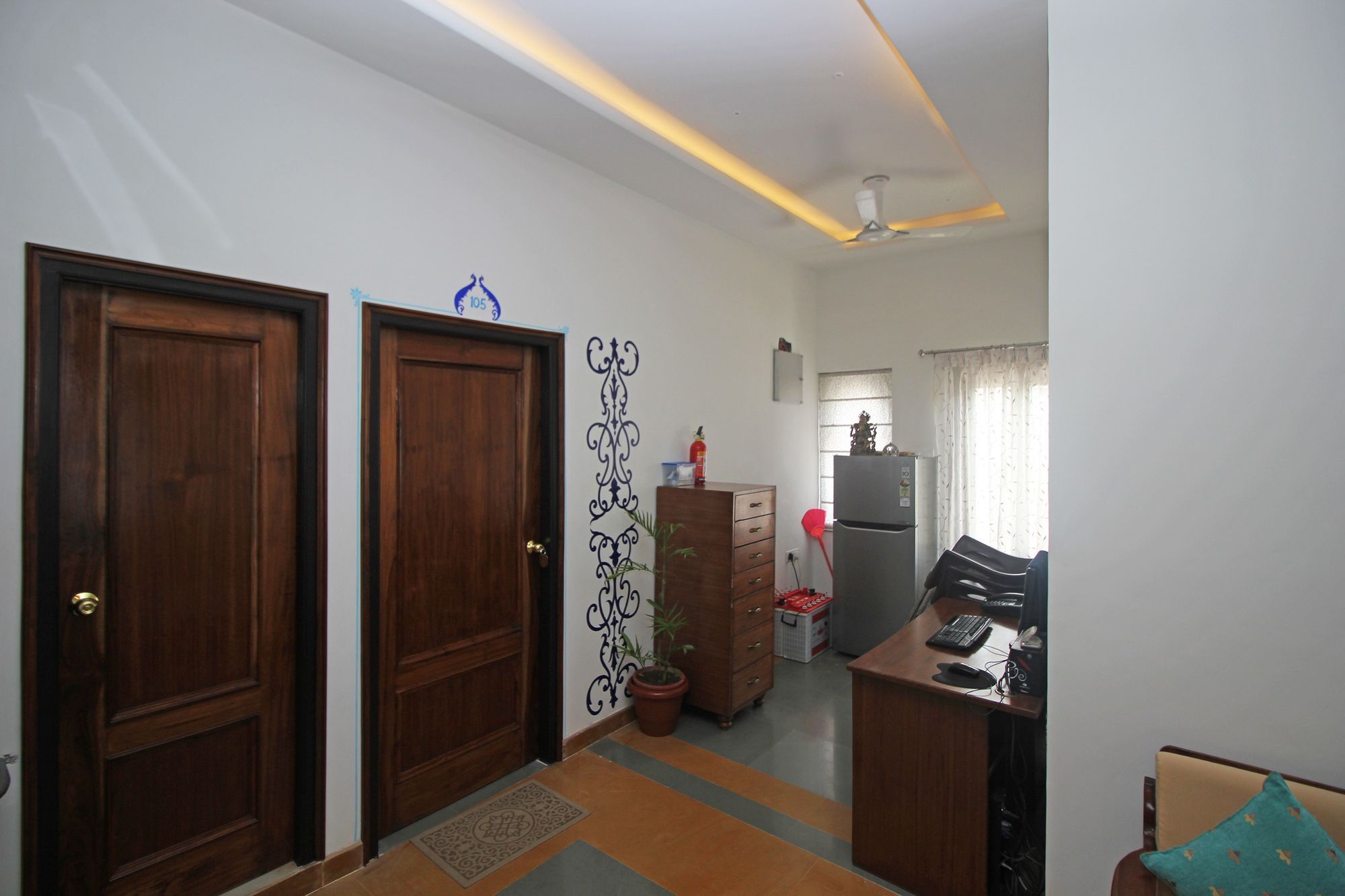 Oyo 9403 Boutique Near Udaivilas 3*