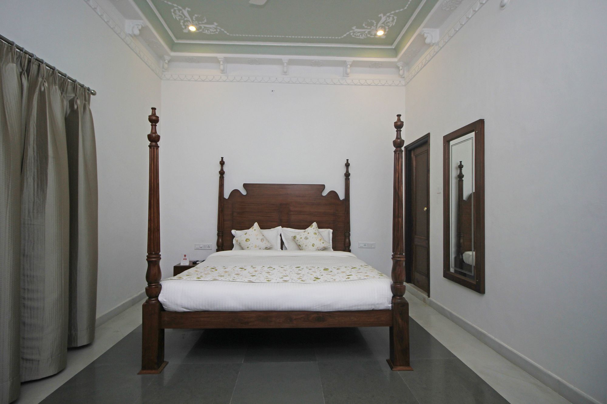 Hotel Oyo 9403 Boutique Near Udaivilas Udaipur