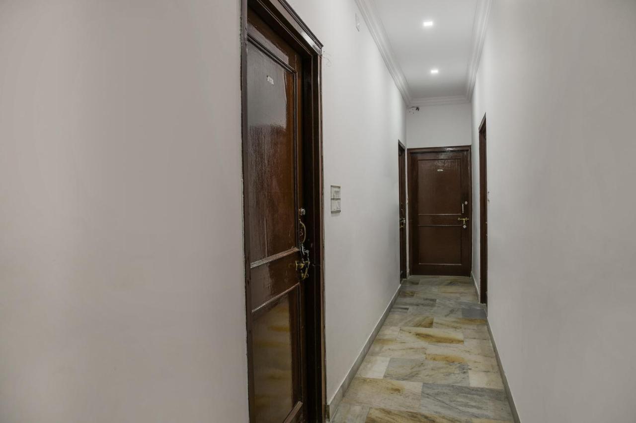 Hotel Oyo 9971 Royal T Udaipur
