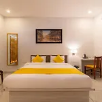 Haveli Jai Durga Udaipur Lake Facing With Swimming Pool