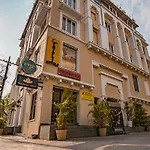 Tripli Hotels Shambhu Villas