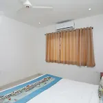 Oyo Home 11075 Modern 3Bhk Gulab Bagh