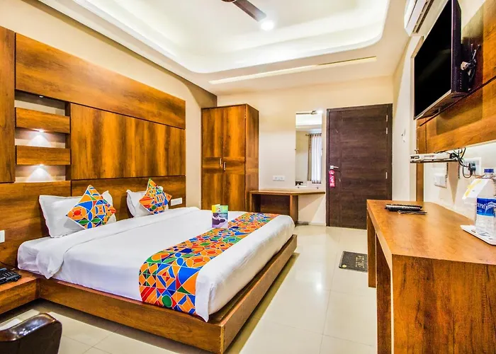 Fabhotel Damanis Ashok Nagar Udaipur