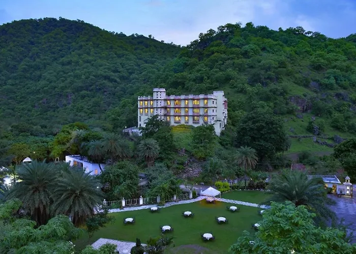 Aaram Baagh - A Luxury Nature Resort