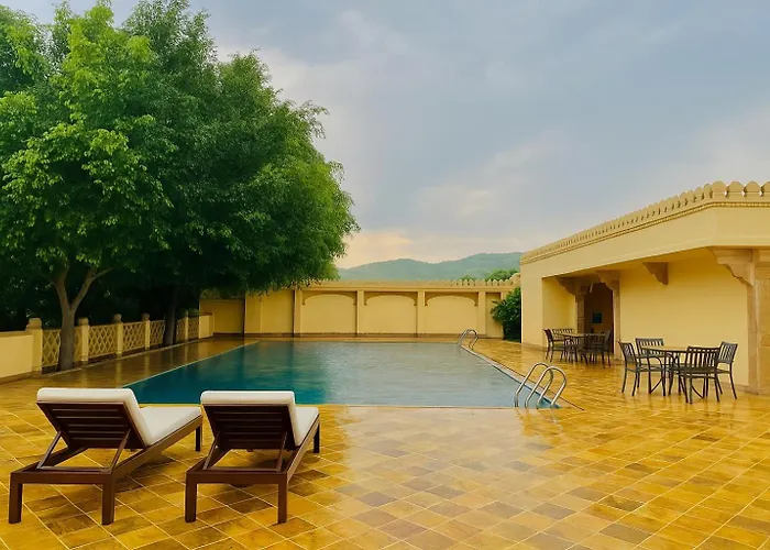 Udaipur Valley Paradise -A Luxury Stay In Mountains