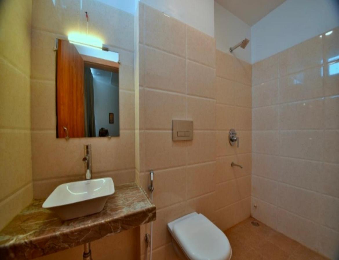 Hotel Swarna Vilas