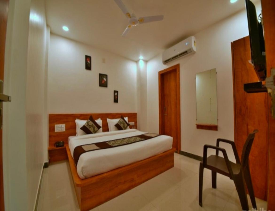 Swarna Vilas Hotel 3*