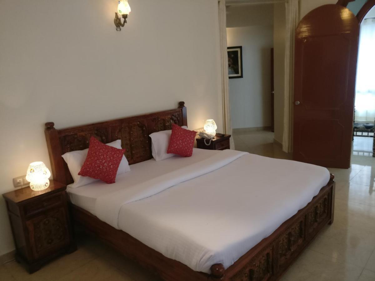 Hotel Empire Palace