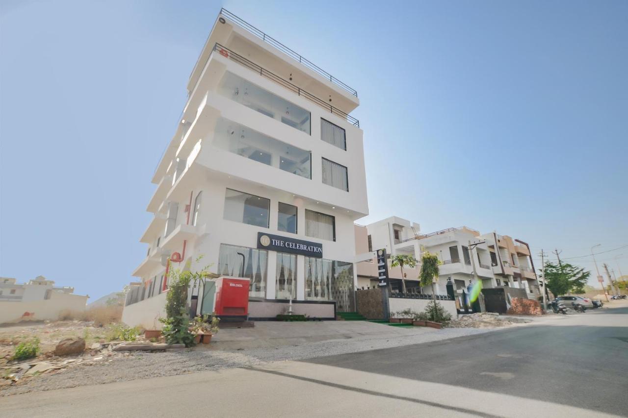 Hotel Vaccinated Staff - Capital O 79596 Hotel The Celebration Udaipur