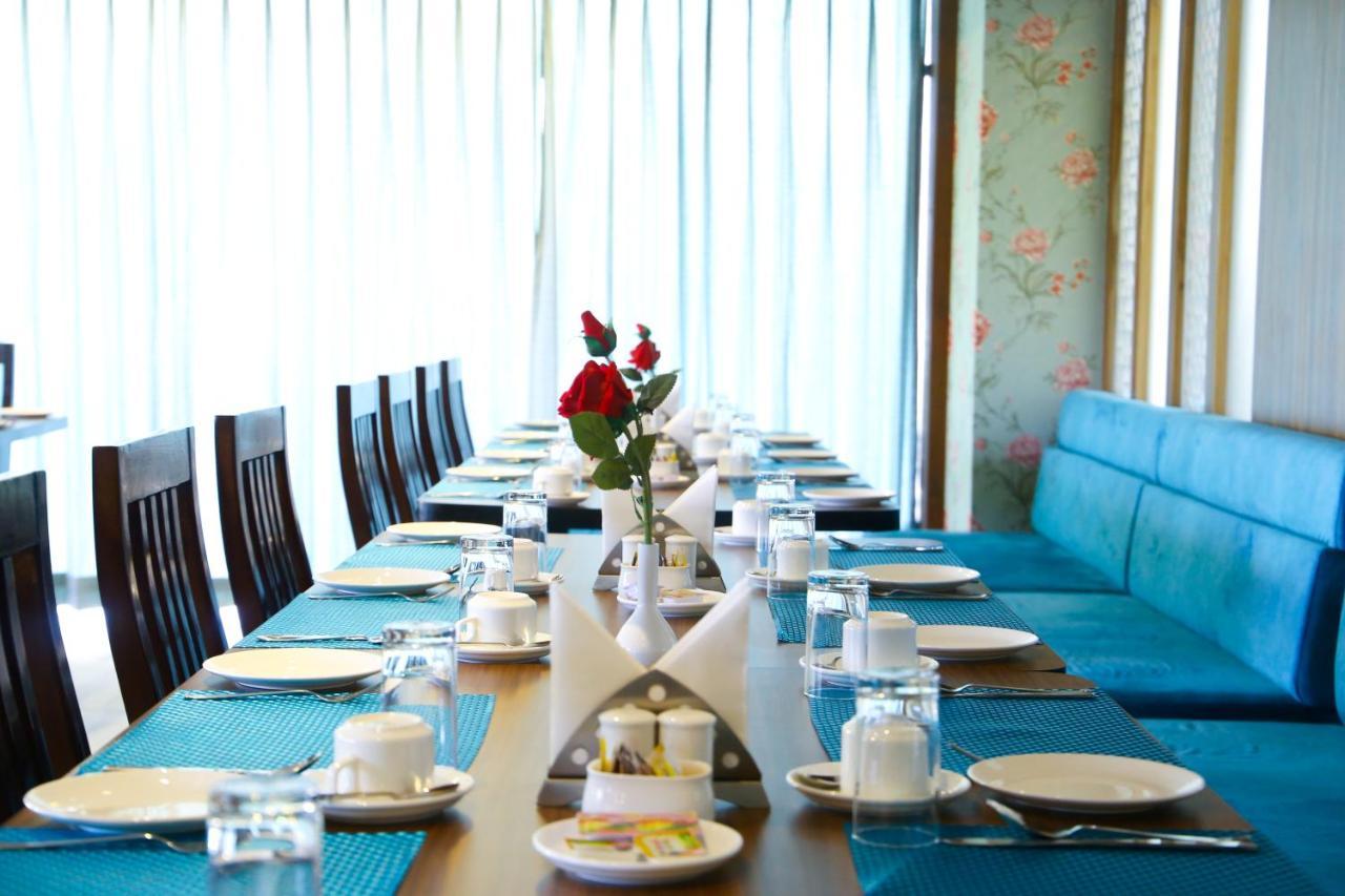Hotel Khumani Hotel