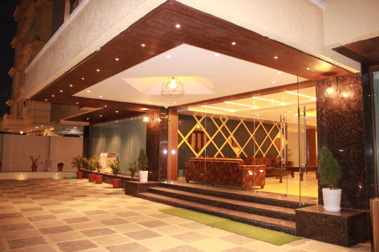 Hotel Hotel Khumani