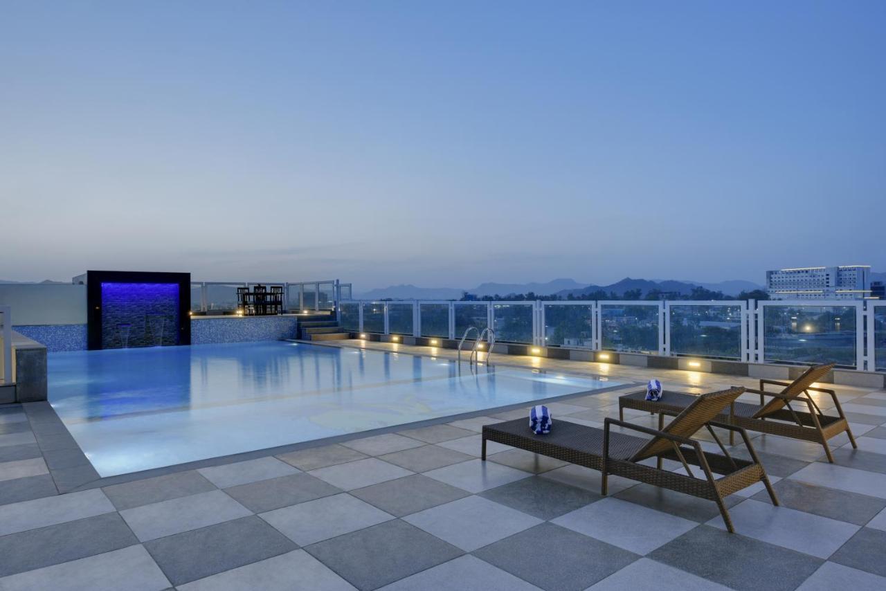 Hotel Khumani