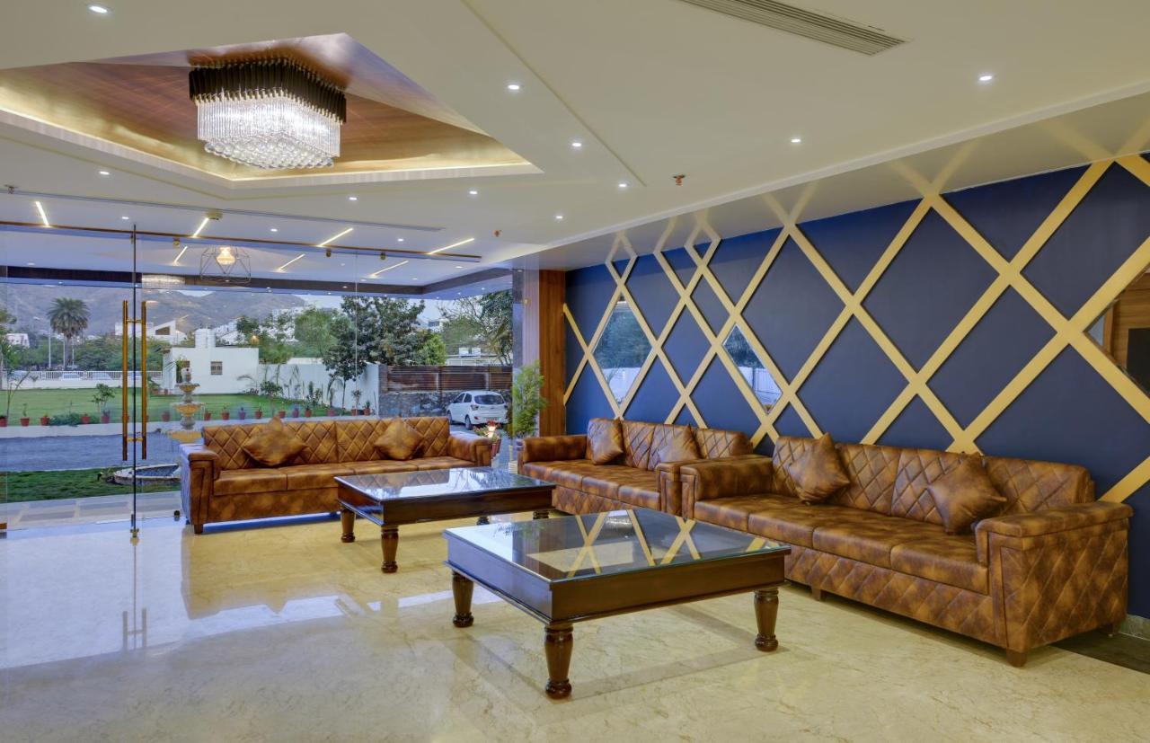 Hotel Hotel Khumani