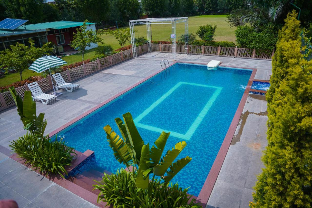 Resort Abha Farms And