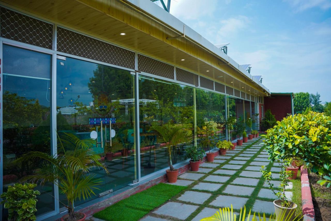 Resort Abha Farms And *