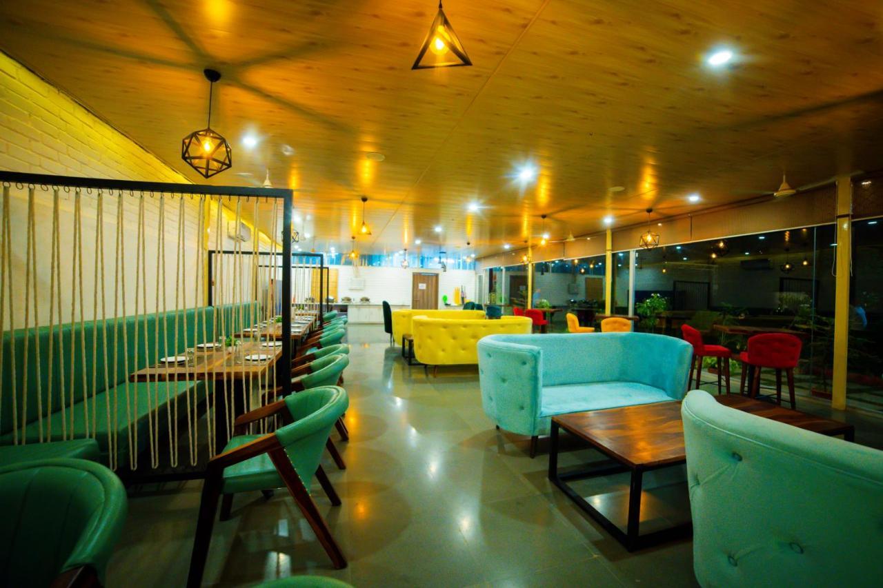 Resort Abha Farms And