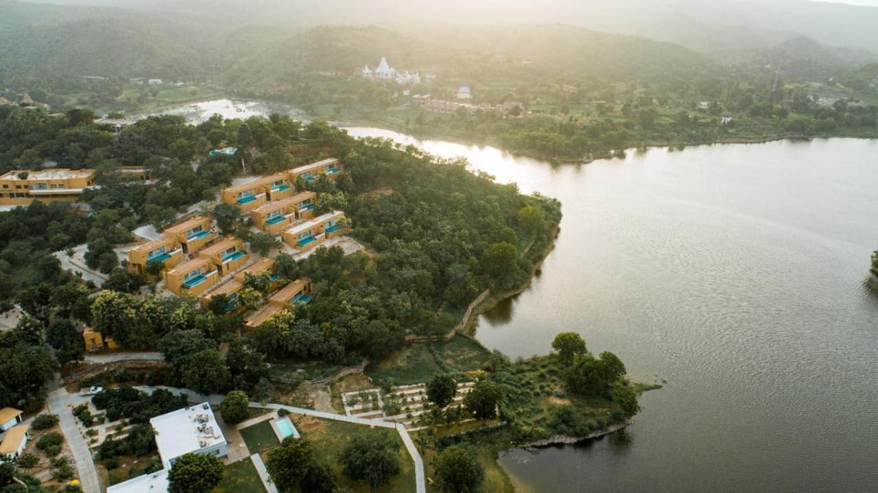Yaan Retreat-lake View-private Pool Resort Udaipur