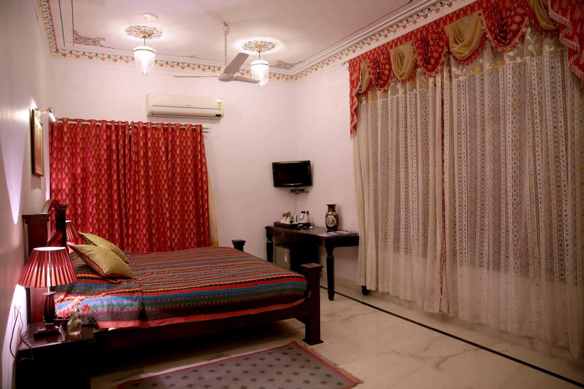Panna - A Facing Boutique