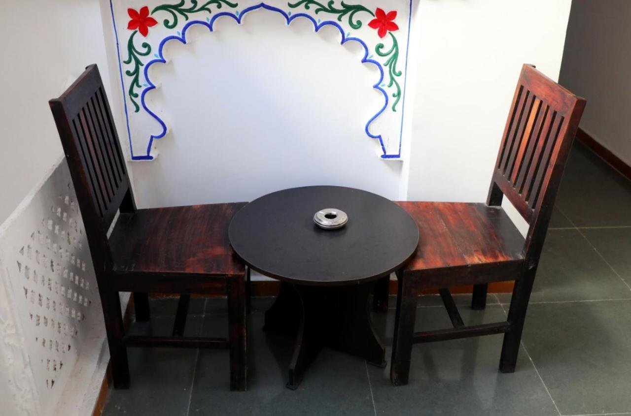 Dhola Ghat Haweli