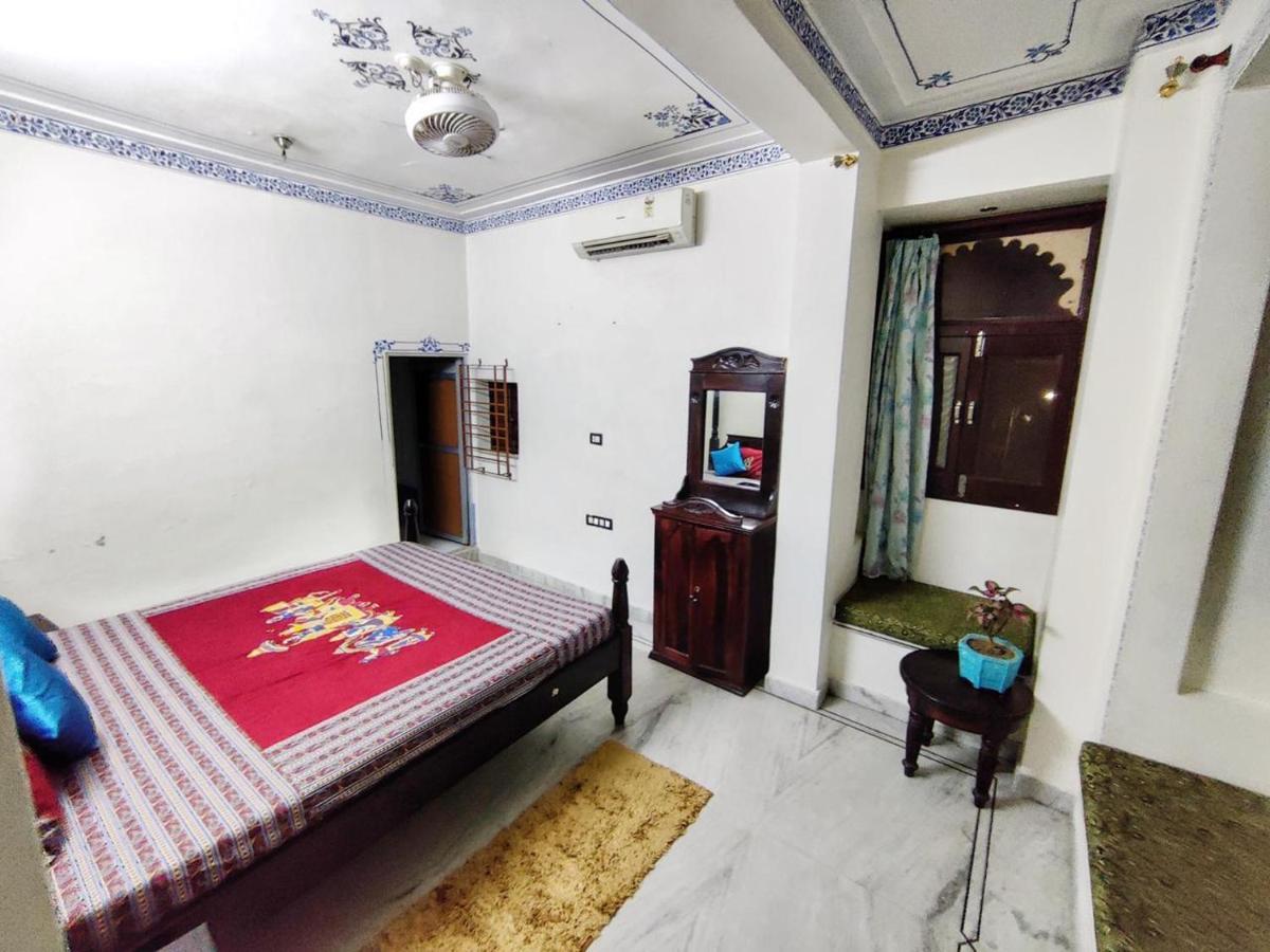 Whereabout Hostel