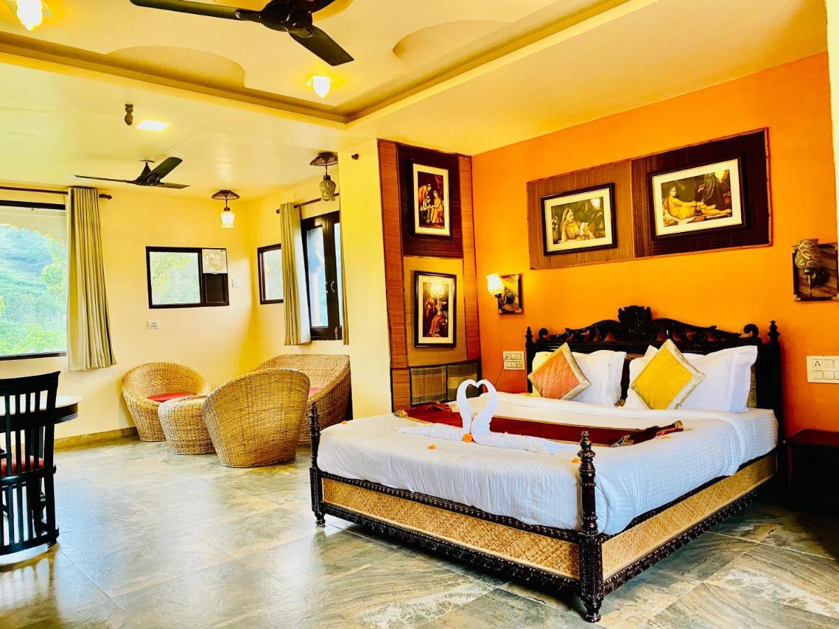 Hotel Aravali Valley 4*