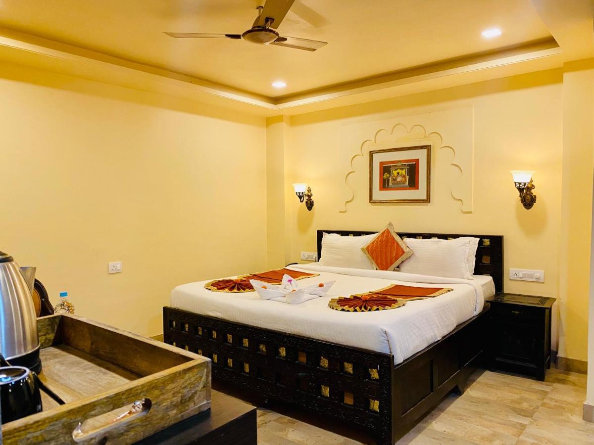 Aravali Valley Hotel