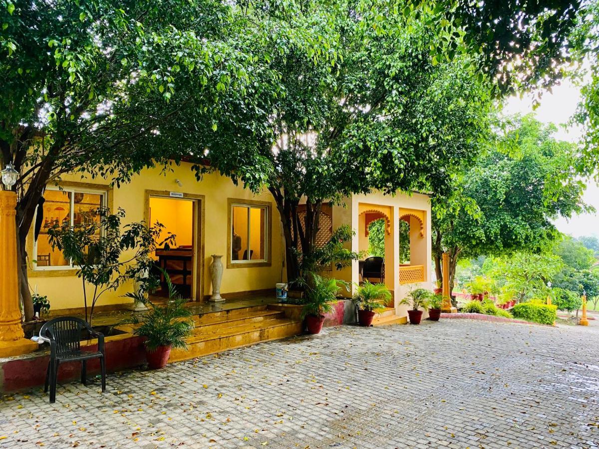 Aravali Valley Hotel Udaipur