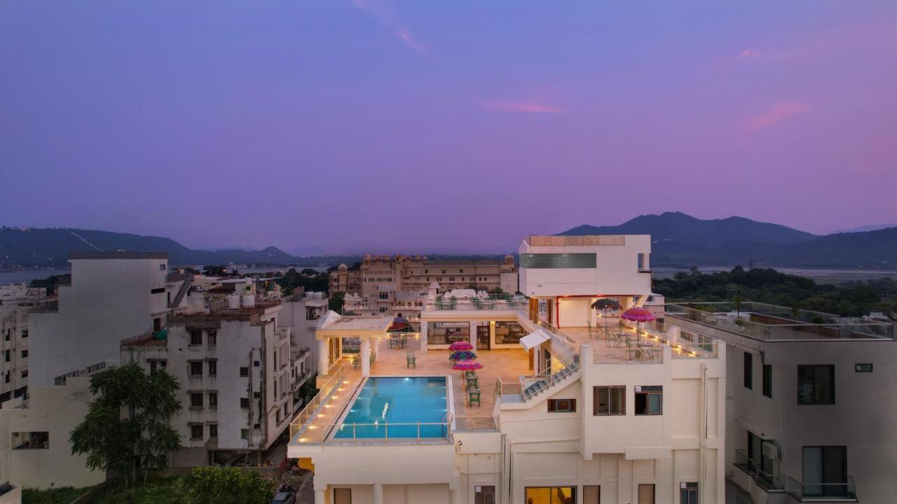 Shahpura Barliyas House Hotel 4*