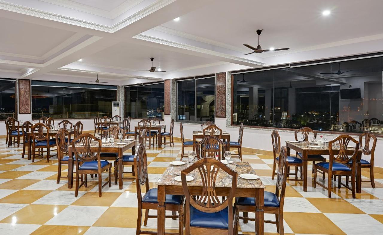 Shahpura Barliyas House 4*