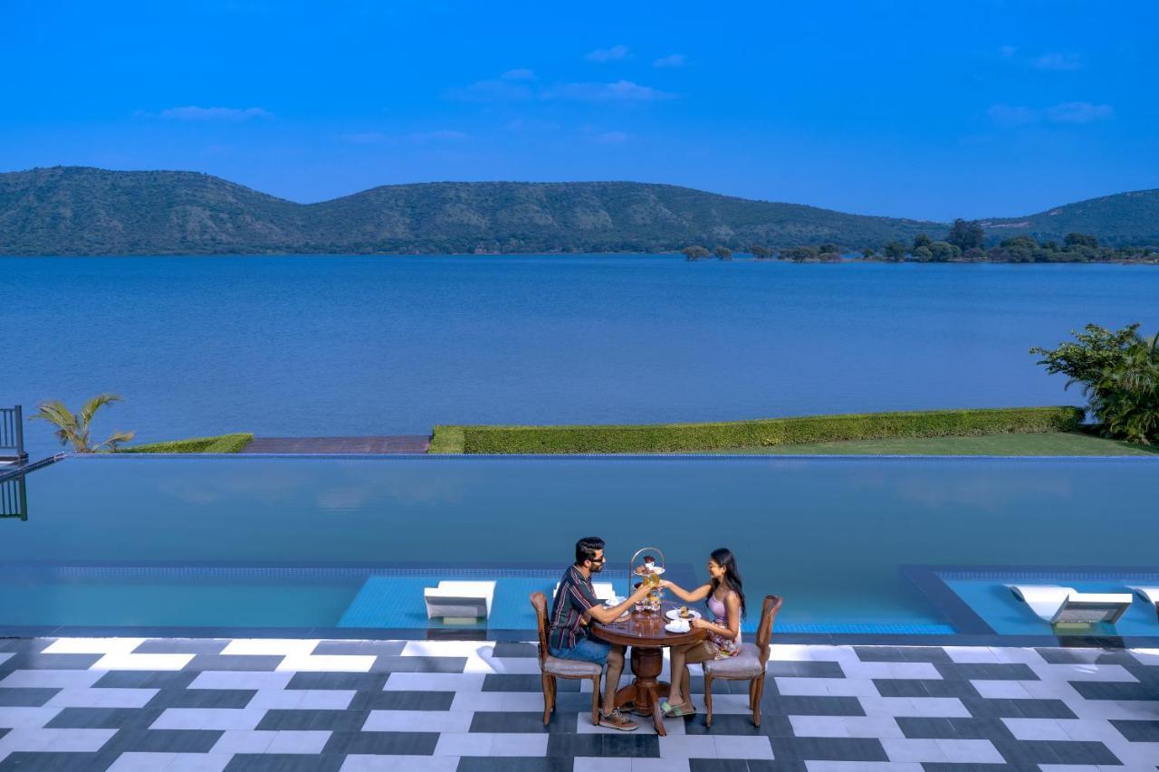 Zana Lakeview - Scenic Lakeside 5* Udaipur