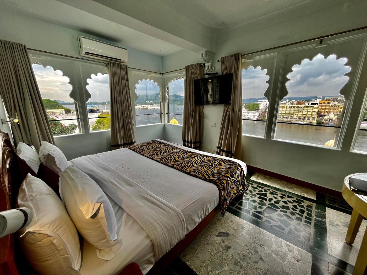 The Tiger Hotel 3*