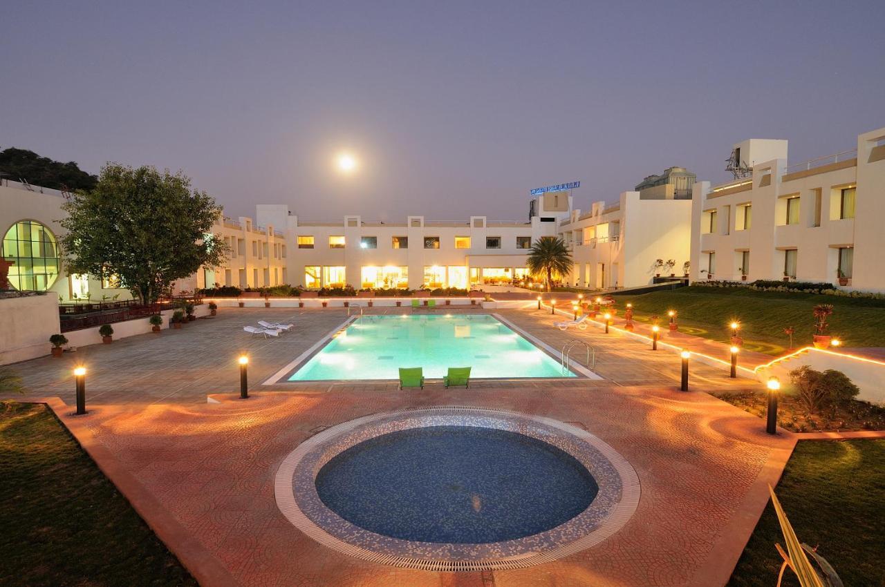 Hotel Inder Residency &
