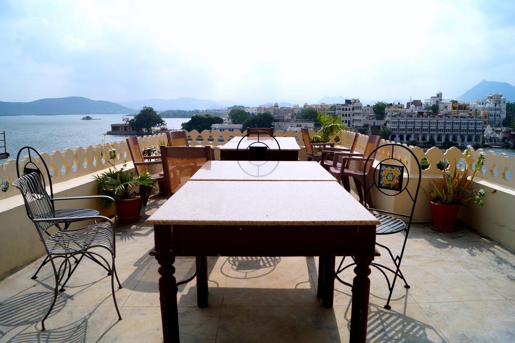 Aashiya Haveli 3*