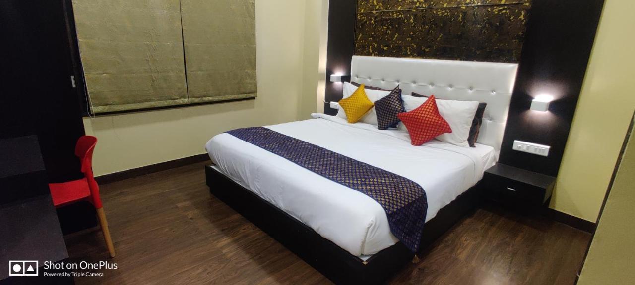 Hotel G-bhagwat By An