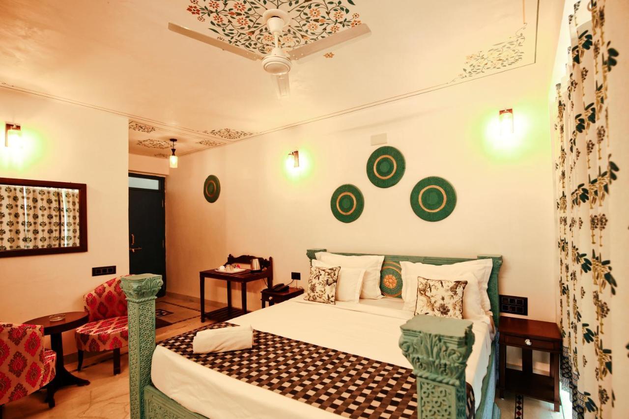 The View Hotel- On Pichola Hotel Udaipur