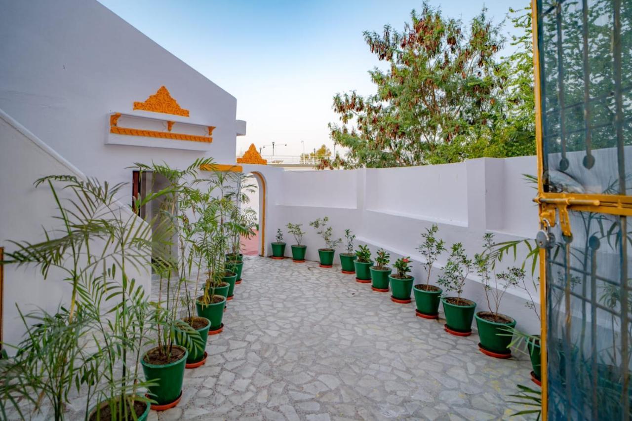 Ambavgarh Palace Hotel 3*