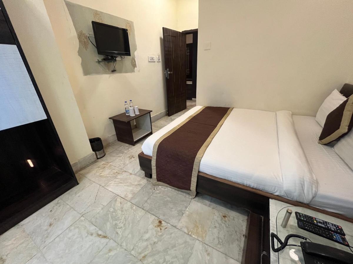 Raj Vilas 3*