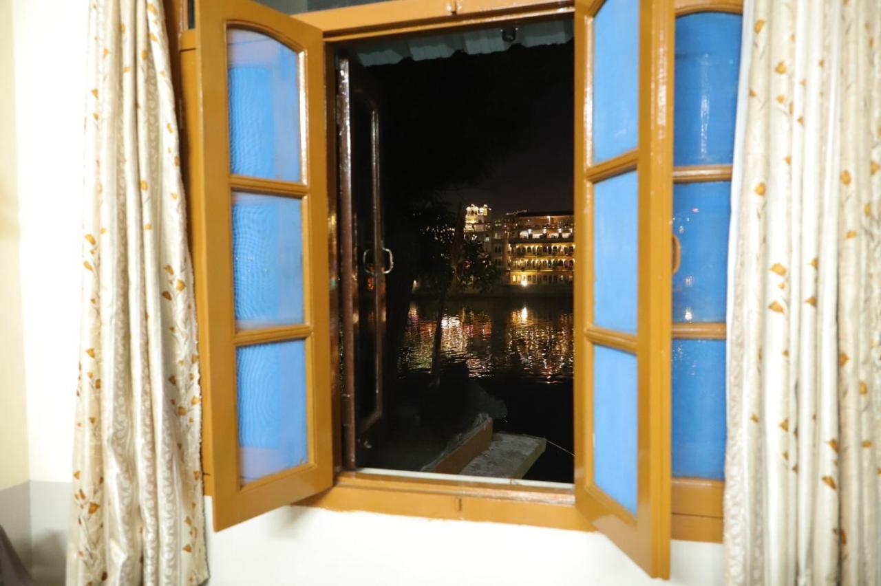 Hotel Jheel Kinara View 2*