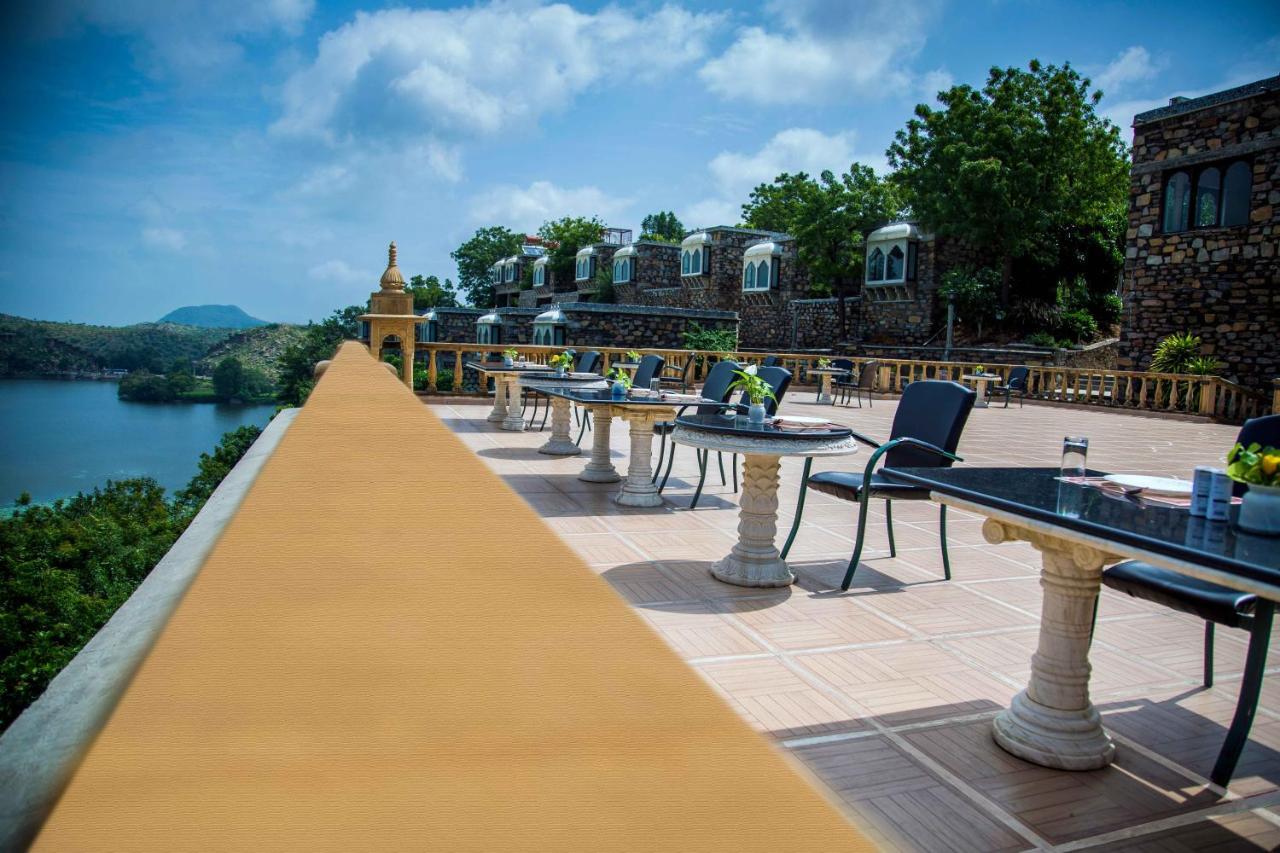 Yaan Retreat-lake View-private Pool Resort 5*