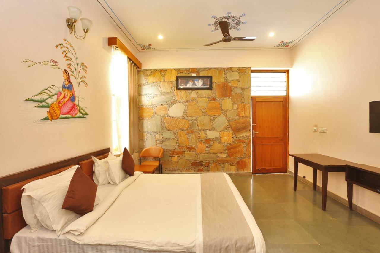 Resort Palm Valley By Skua World *